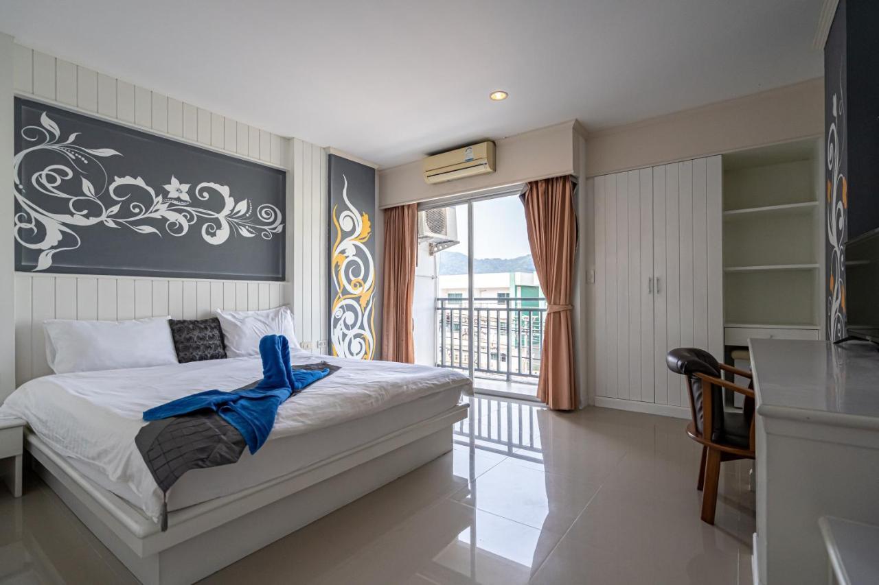 Santi White House Patong Hotel Luaran gambar