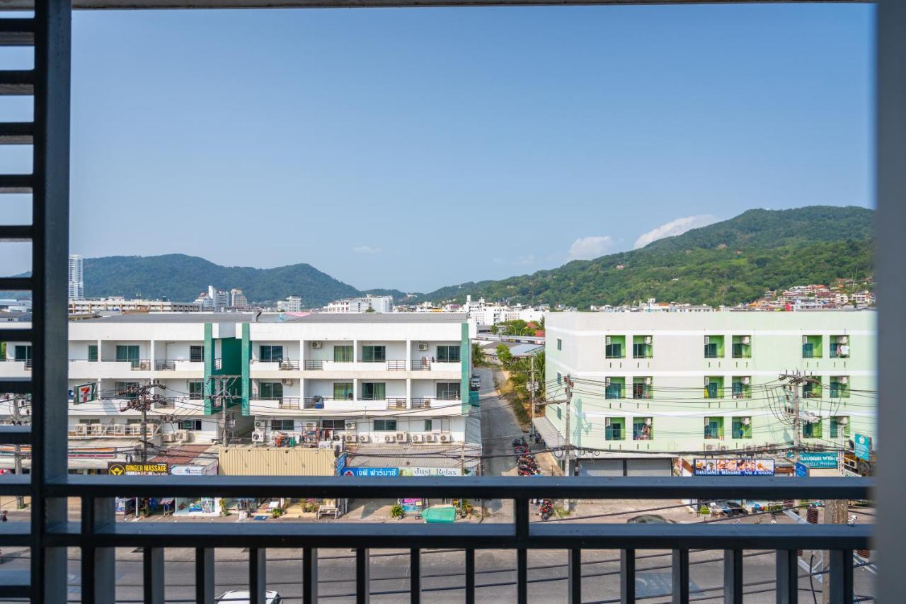 Santi White House Patong Hotel Luaran gambar