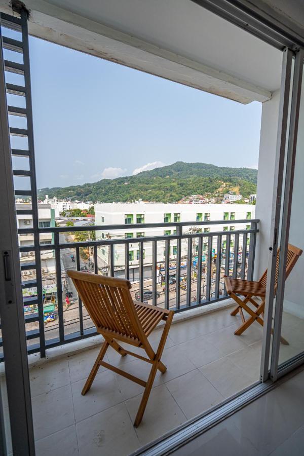 Santi White House Patong Hotel Luaran gambar
